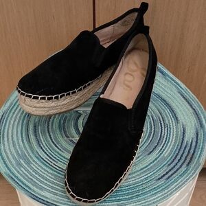 Sam Edelman SZ 7.5 Black Leather/Fabric Slip Ons